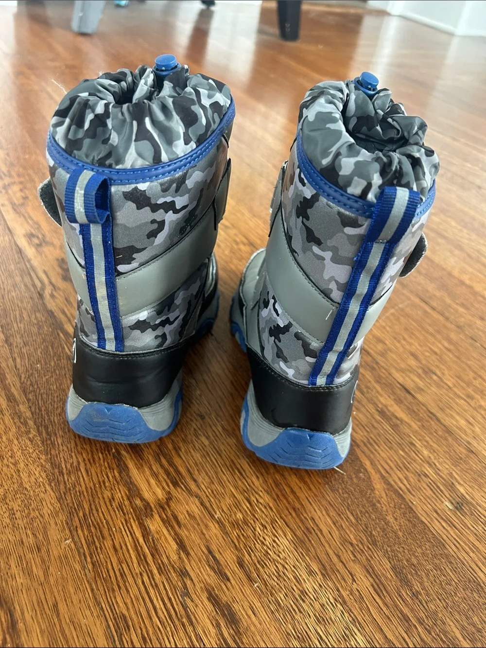 Lands End Gray & Blue Winter Snow Boots